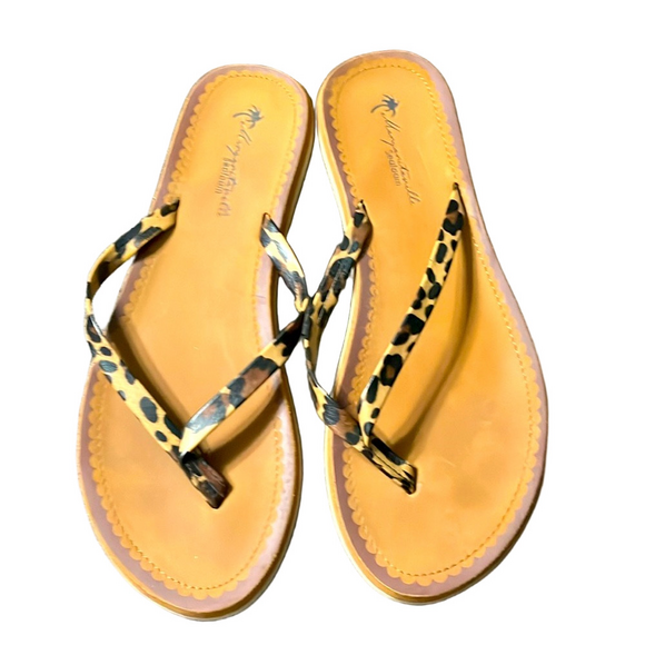 Margaritaville Shoes - Margaritaville Leopard Strap Thong Sandals